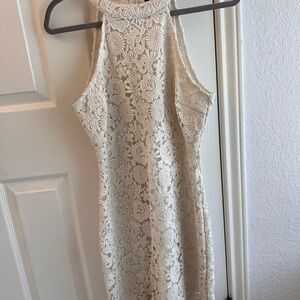 White Lulu’s dress